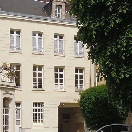 Hotel Memorial Saint-Quentin  Exteriör bild