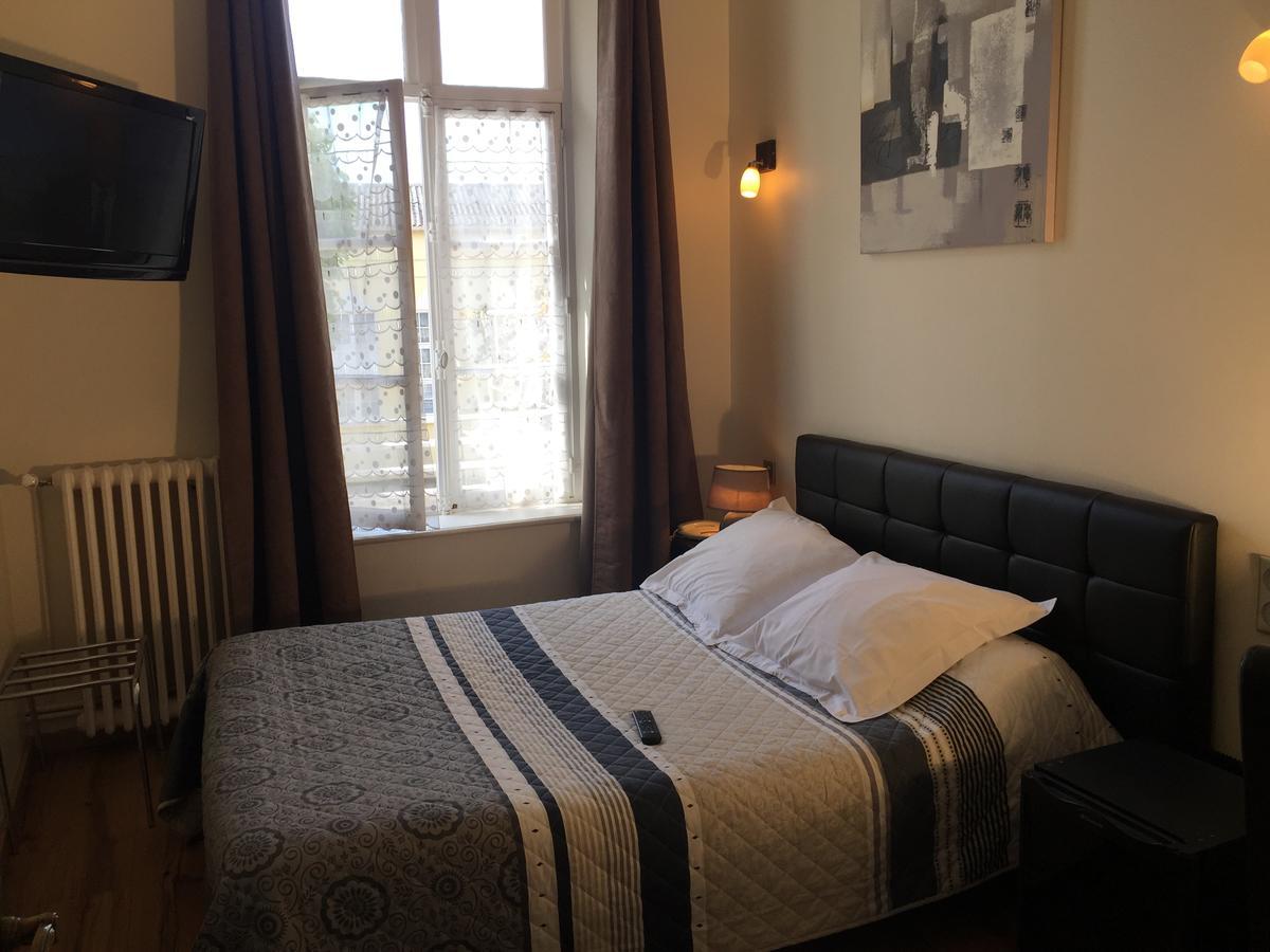 Hotel Memorial Saint-Quentin  Exteriör bild