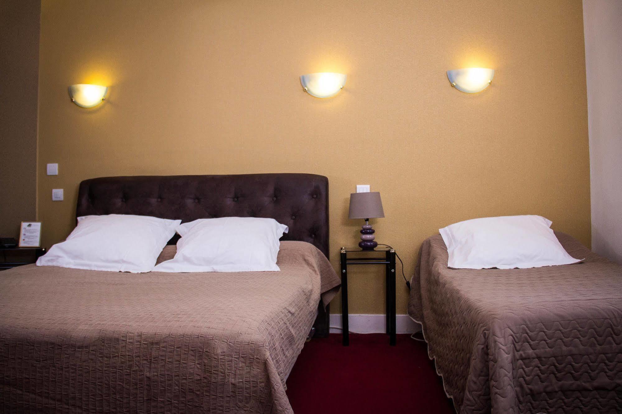 Hotel Memorial Saint-Quentin  Exteriör bild